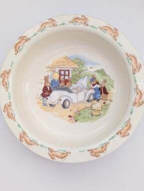 Vintage 1936 Royal Doulton Bunnykins Bone-China Bowl w/Gas Station Scene